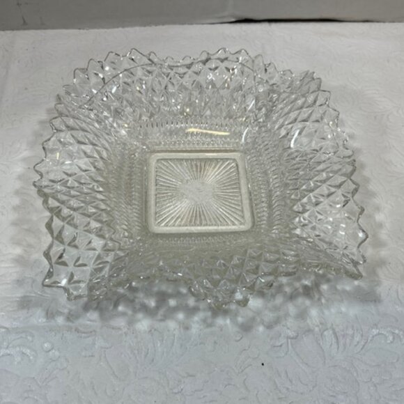 VTG Depression Cut Clear Glass Square Ruffled Edge Candy Serving Dish Diamond - Picture 4 of 12